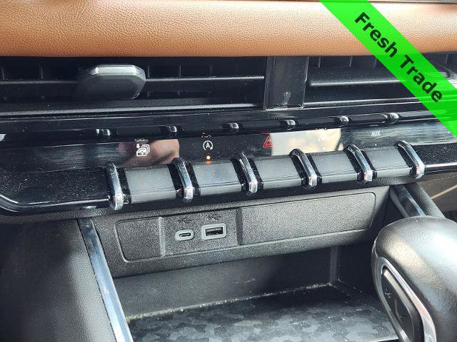 Used 2023 GMC Canyon AT4 image 16