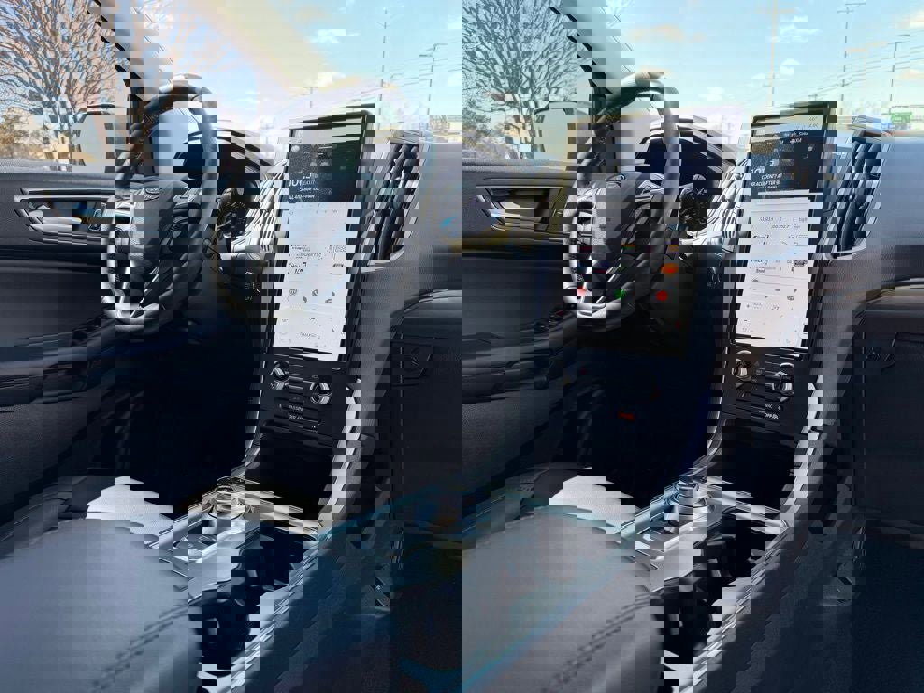 Certified 2022 Ford Edge SEL w/ Convenience Package image 17