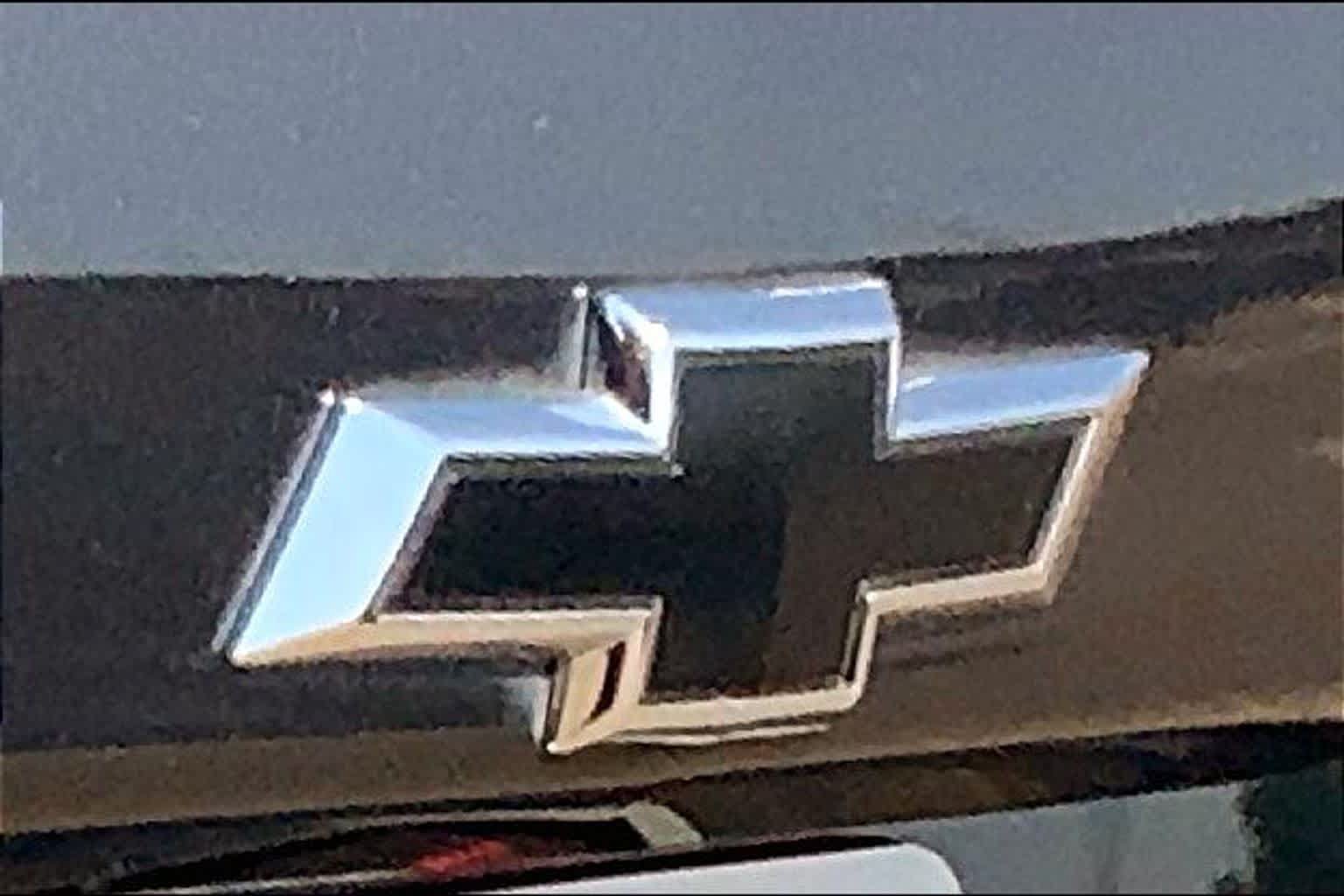 Used 2022 Chevrolet Equinox RS w/ RS Leather Package FWD image 31