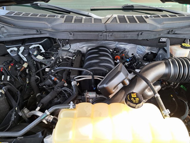 Certified 2021 Ford F150 Lariat w/ Equipment Group 502A High image 23