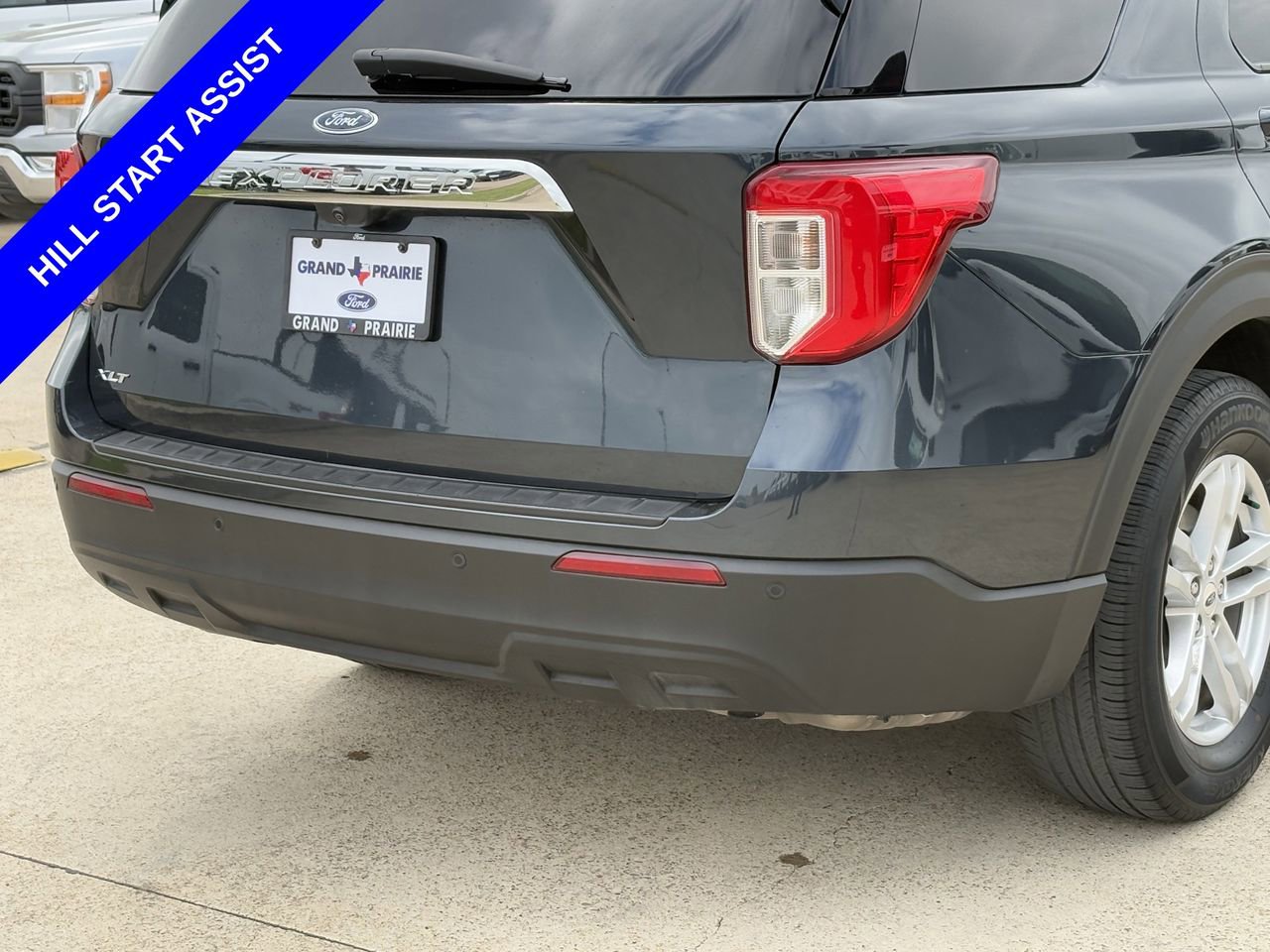 Certified 2023 Ford Explorer XLT image 8