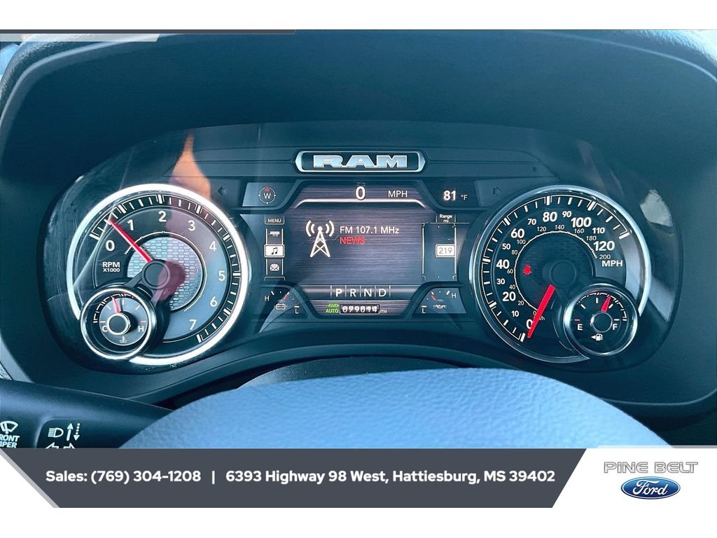 Used 2023 RAM 1500 Laramie AWD/4WD image 15