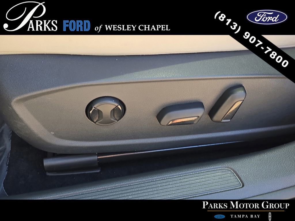 Used 2022 Volkswagen Jetta SE image 18