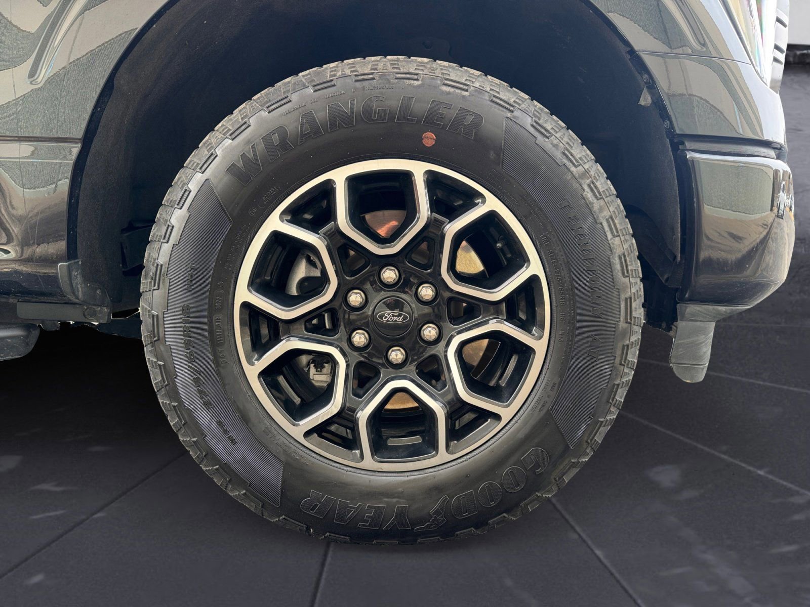 Certified 2022 Ford F150 XLT w/ Equipment Group 302A High image 14