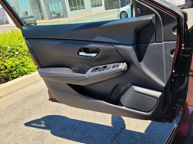 Used 2024 Nissan Sentra SV FWD image 27