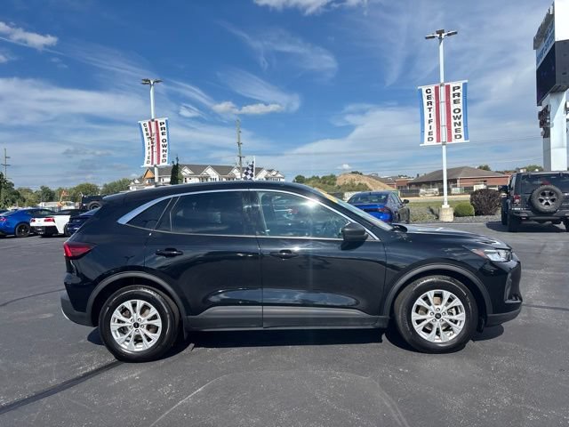 Certified 2023 Ford Escape Active w/ Tech Pack #1 FWD image 6