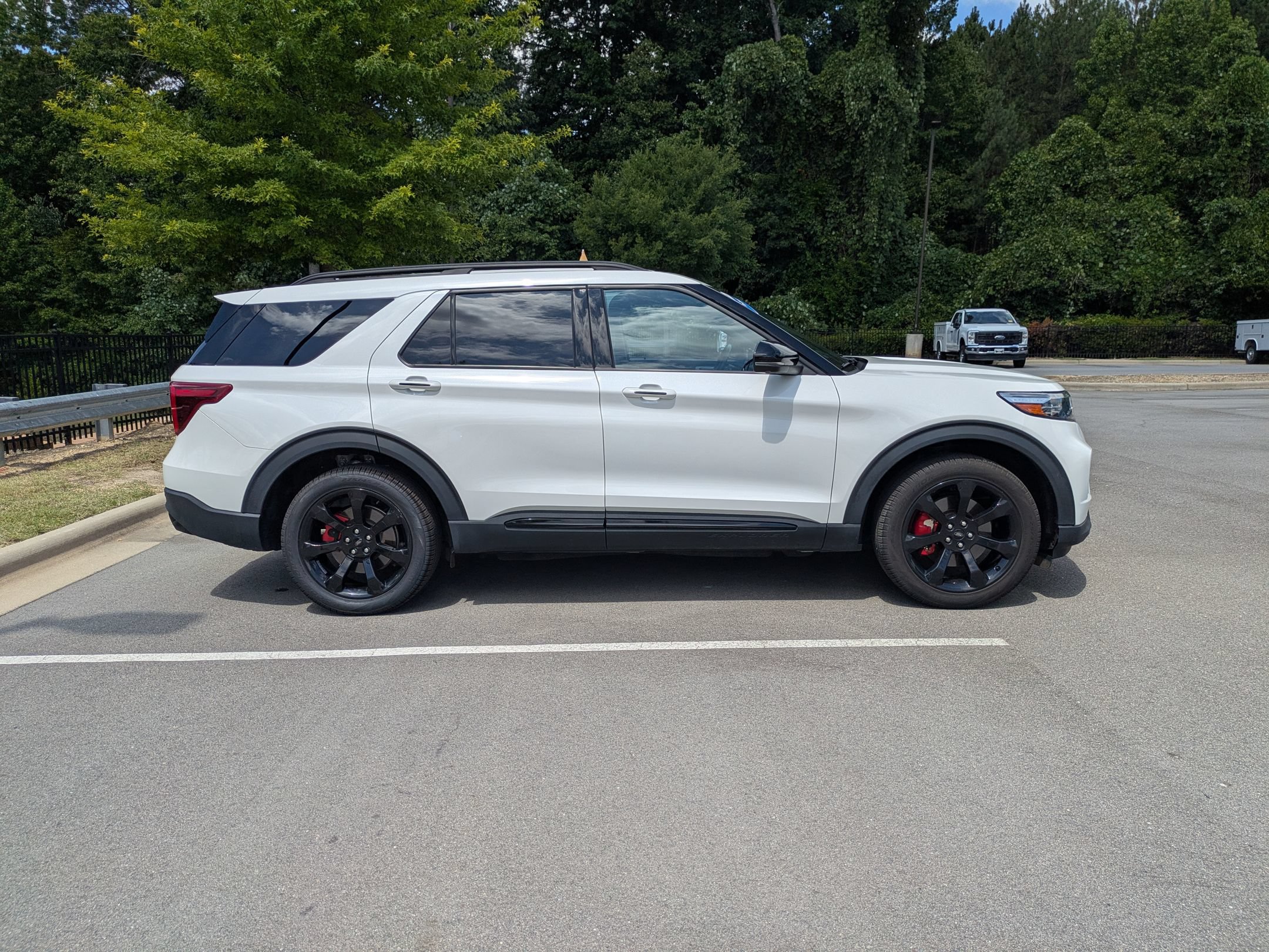 Certified 2023 Ford Explorer ST w/ Equipment Group 401A AWD/4WD image 3