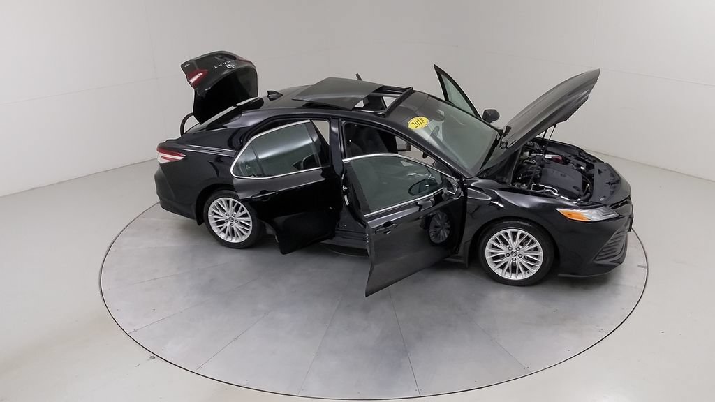 Used 2018 Toyota Camry XLE FWD image 47