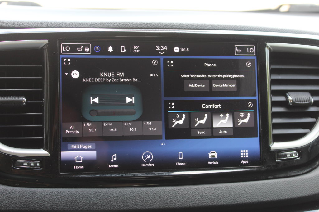 Used 2024 Chrysler Pacifica Touring-L FWD image 13