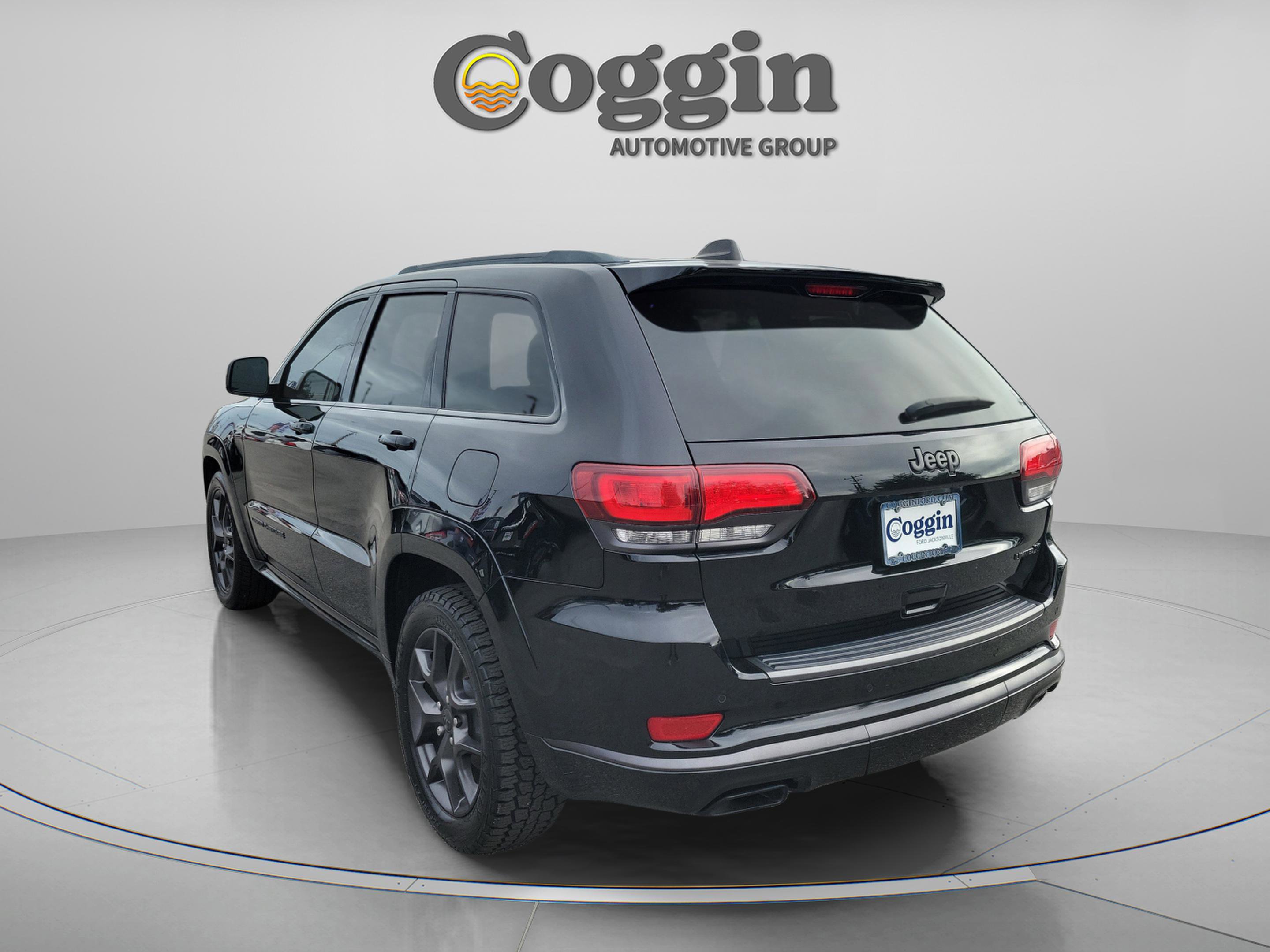 Used 2020 Jeep Grand Cherokee Limited X image 2