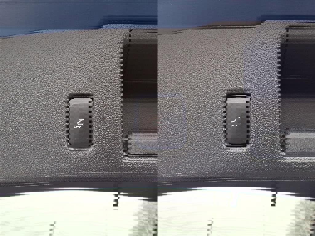 Certified 2023 Ford Escape Active w/ Tech Pack #2 image 21