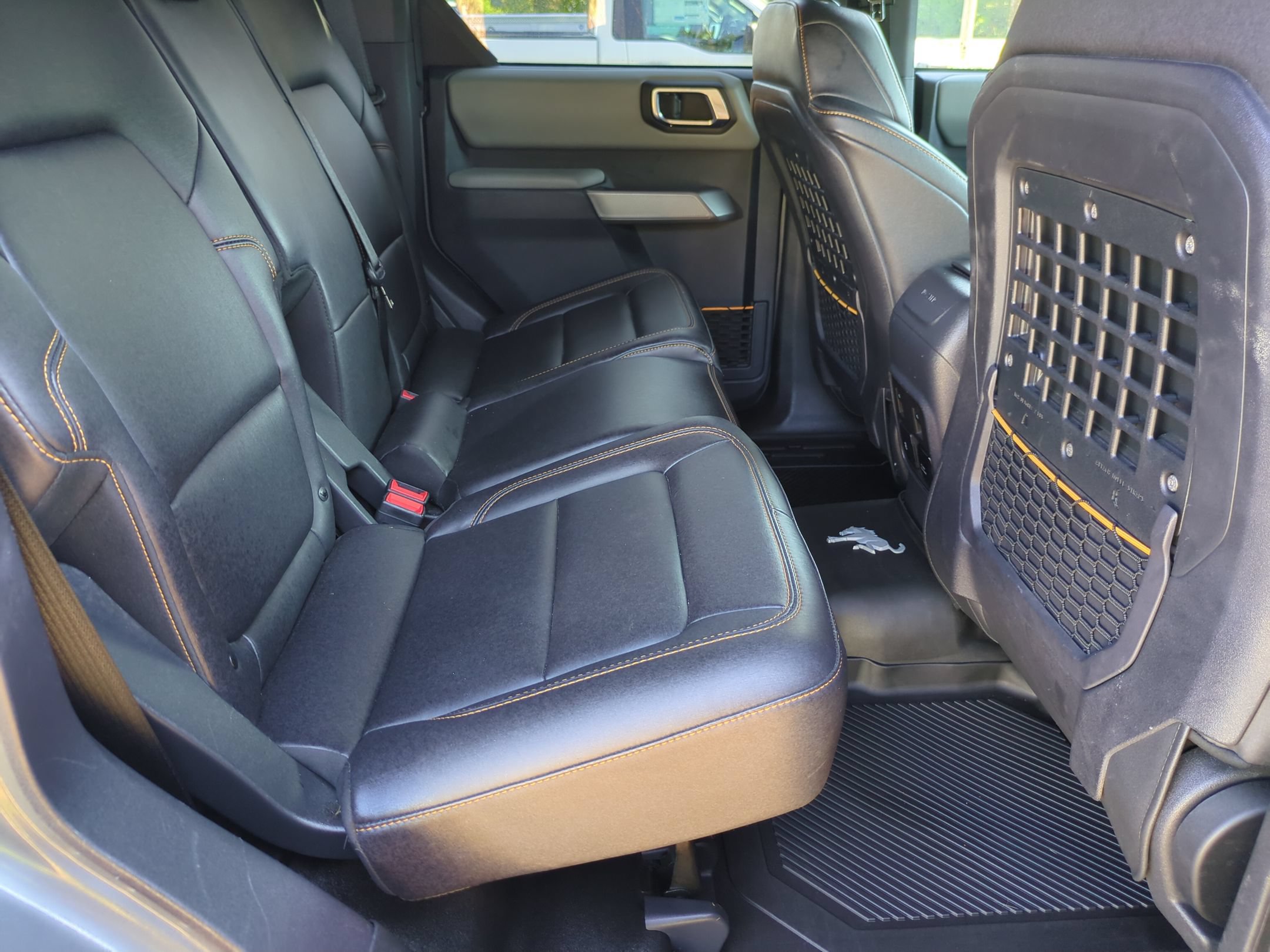 Certified 2023 Ford Bronco Badlands w/ Sasquatch Package AWD/4WD image 30
