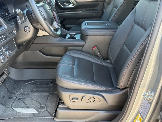 Used 2024 Chevrolet Tahoe RST w/ RST Performance Edition AWD/4WD image 18