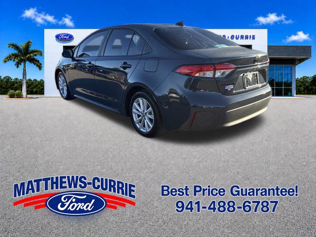Used 2025 Toyota Corolla LE w/ LE Premium Package FWD image 6