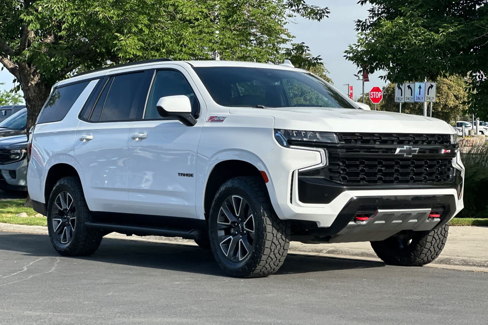 Used 2023 Chevrolet Tahoe Z71 AWD/4WD image 9