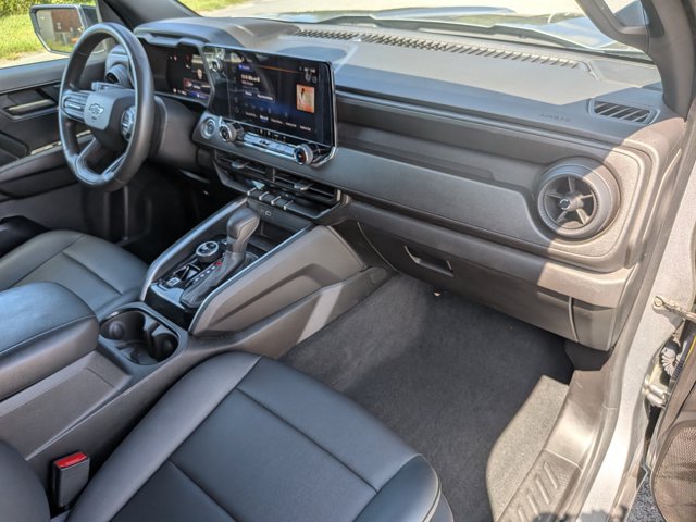 Used 2024 Chevrolet Colorado Trail Boss w/ Advanced Trailering Package AWD/4WD image 35