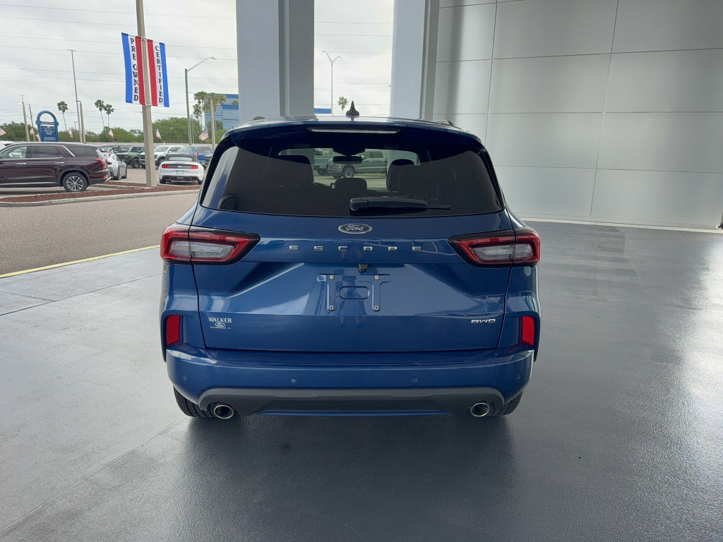Certified 2023 Ford Escape ST-Line Elite image 6