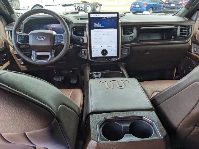 Certified 2024 Ford Expedition Max King Ranch AWD/4WD image 15