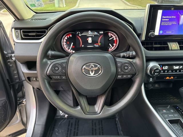 Used 2025 Toyota RAV4 XLE image 22