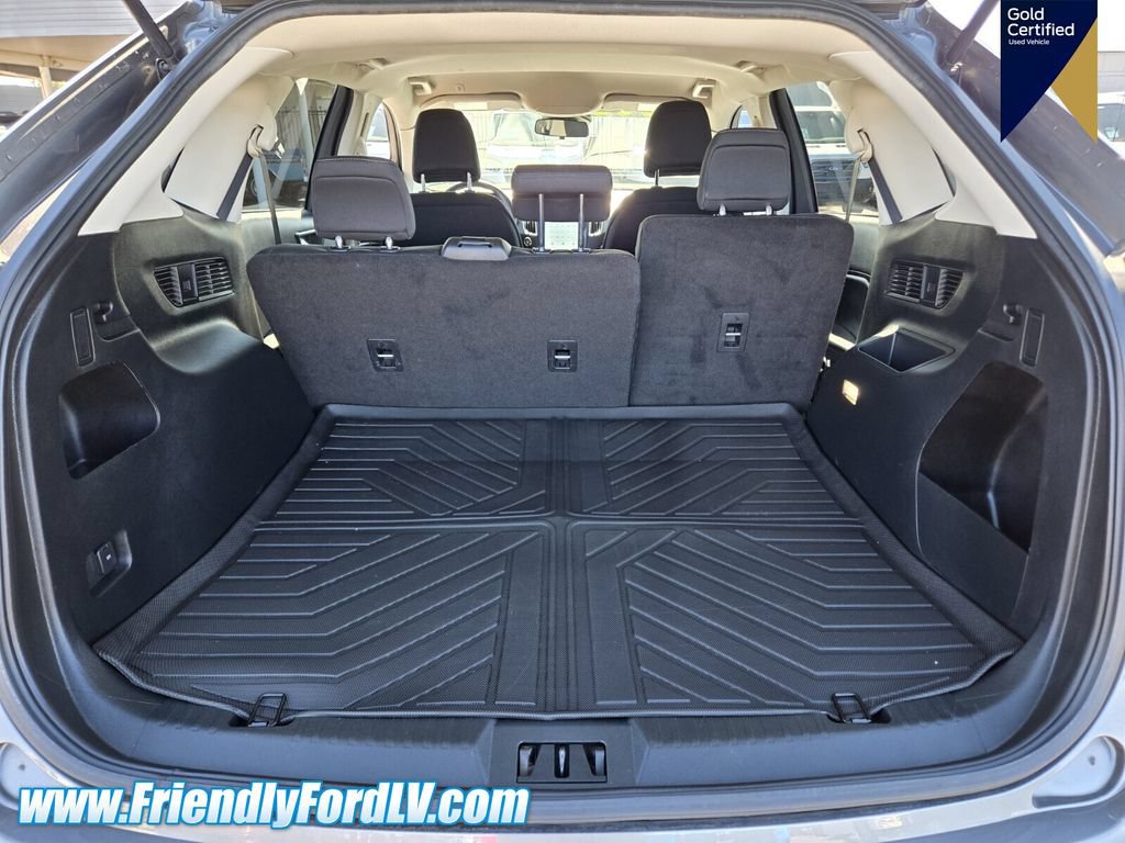 Certified 2023 Ford Edge SE w/ Black Appearance Package AWD/4WD image 9