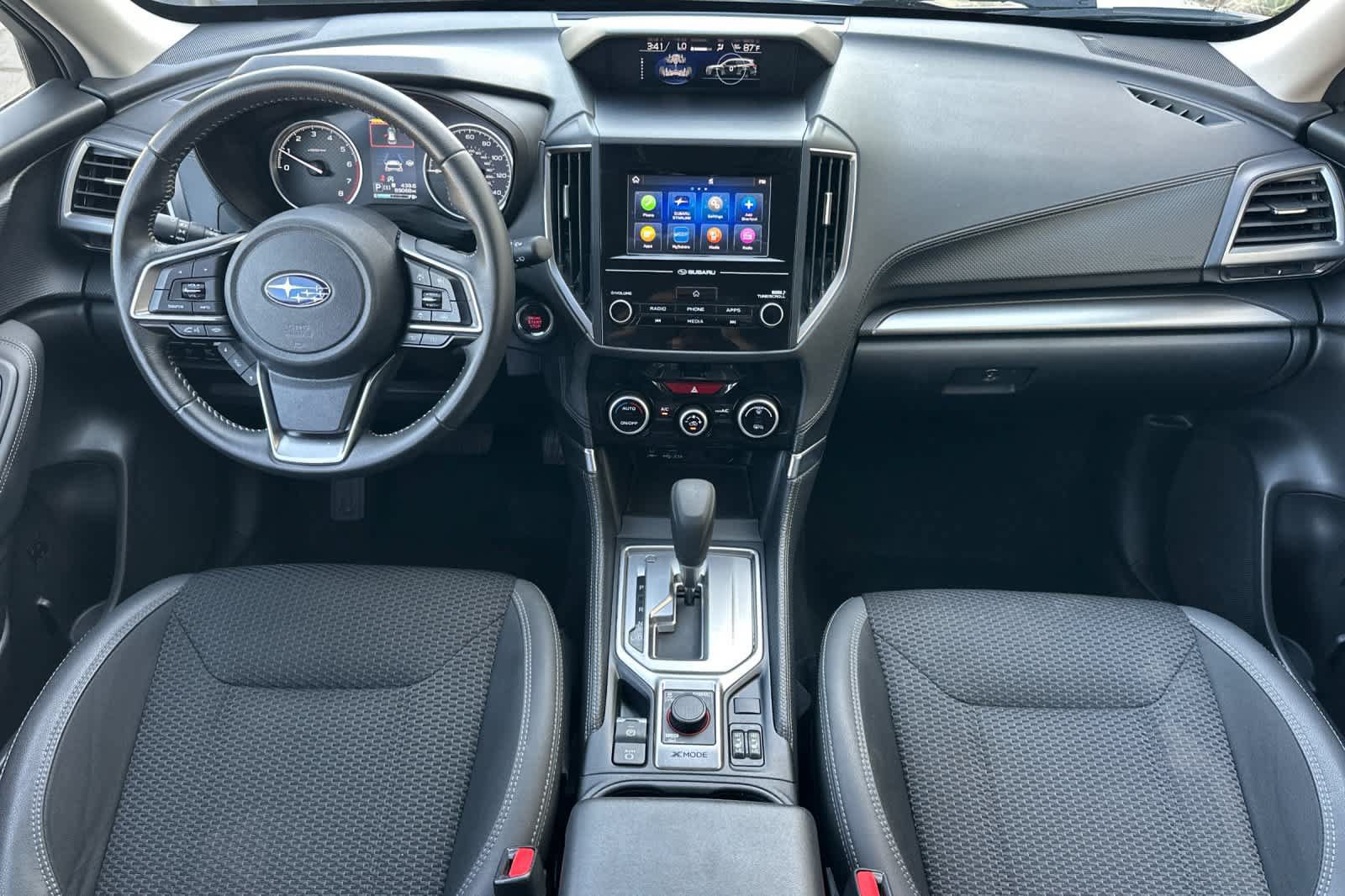 Used 2024 Subaru Forester Premium AWD/4WD image 3
