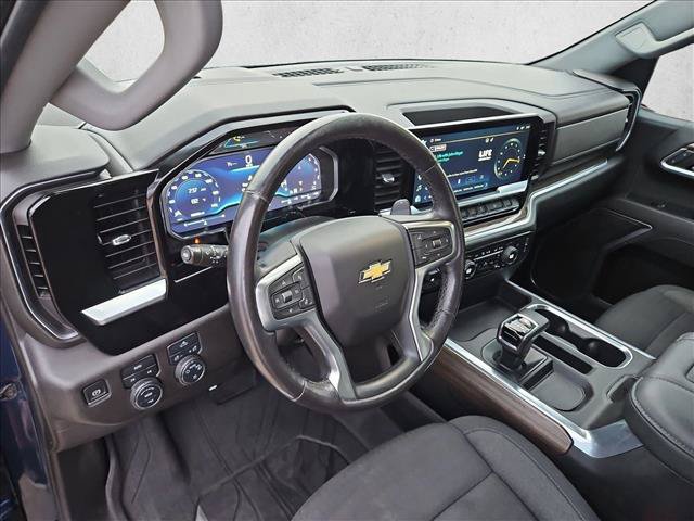 Used 2022 Chevrolet Silverado 1500 LT AWD/4WD image 10