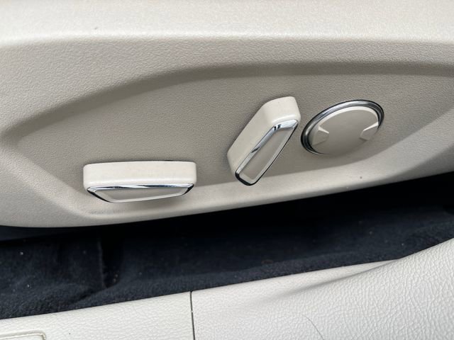 Certified 2019 Ford Fusion SE FWD image 25