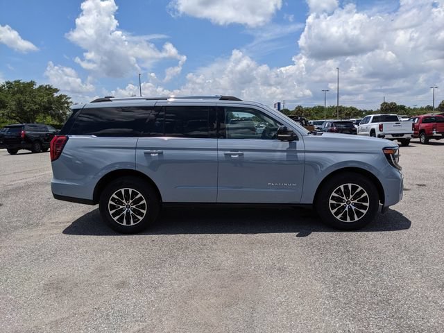Certified 2025 Ford Expedition Platinum AWD/4WD image 3