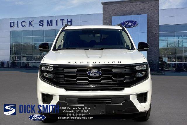 Certified 2025 Ford Expedition Active AWD/4WD image 2