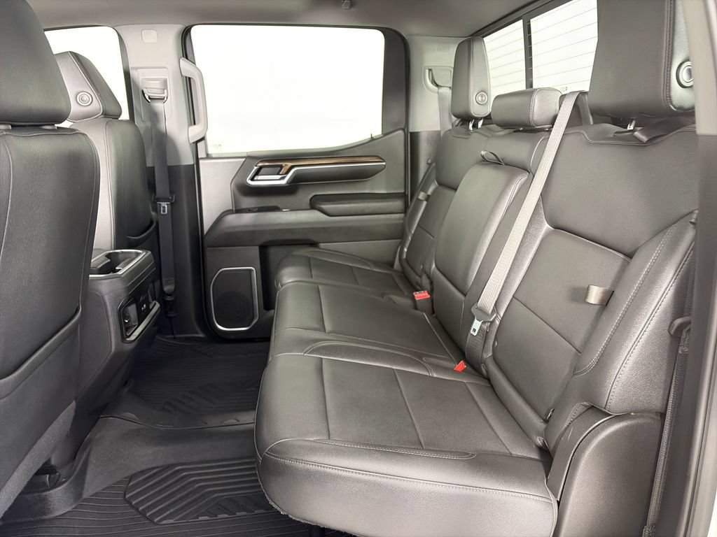 Used 2022 Chevrolet Silverado 1500 LT Trail Boss w/ LT Trail Boss Premium Package AWD/4WD image 13