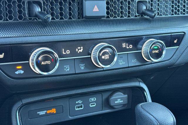 Used 2023 Honda CR-V EX image 16