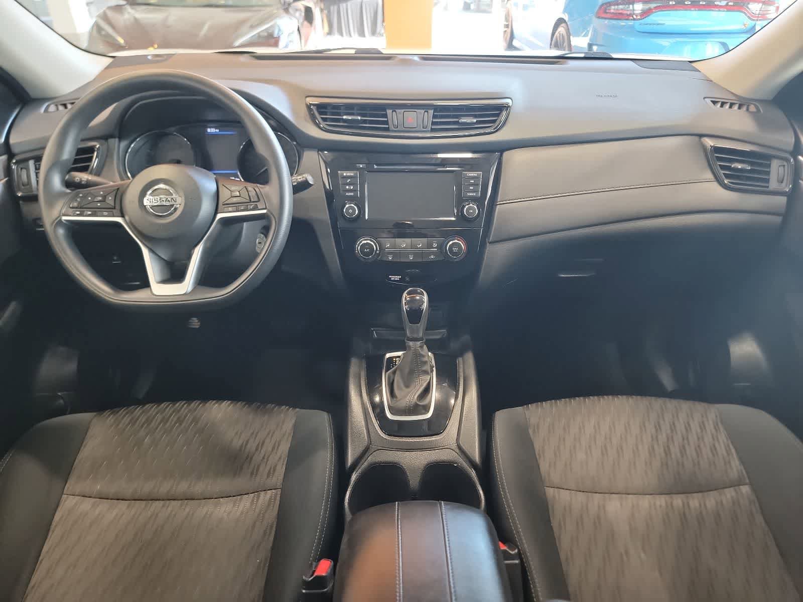 Used 2019 Nissan Rogue S AWD/4WD image 29