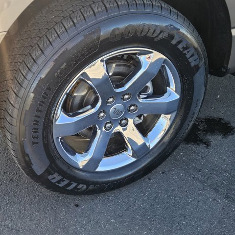 Certified 2023 Ford F150 King Ranch w/ Equipment Group 601A High image 9