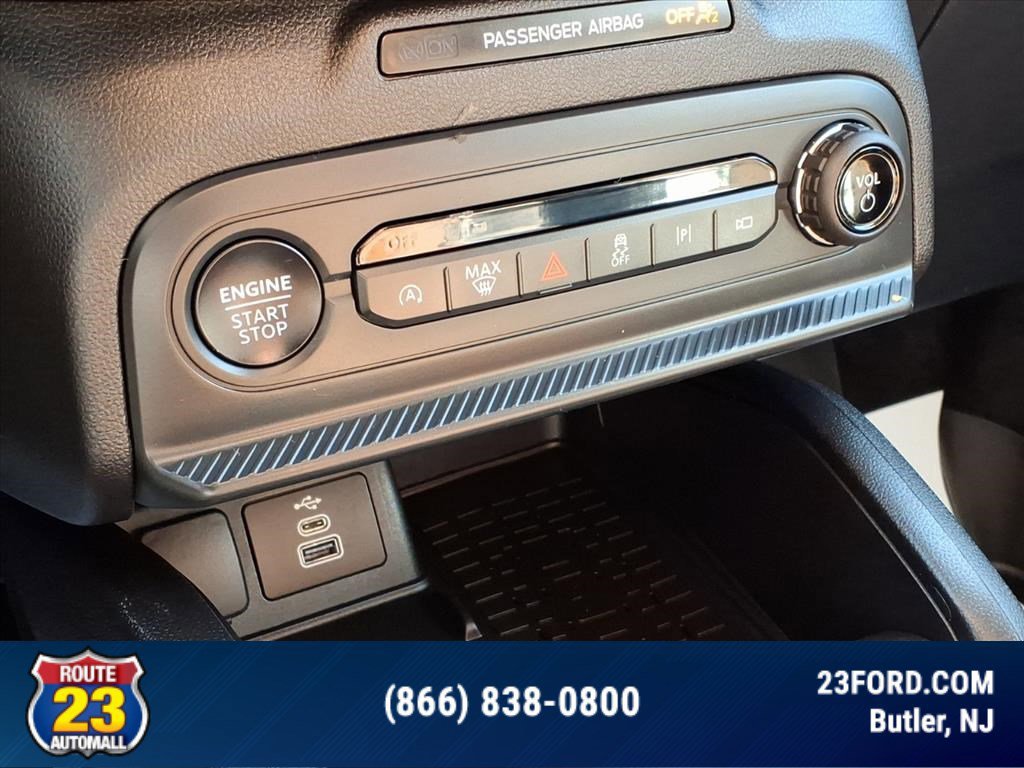 Certified 2025 Ford Bronco Sport Outer Banks w/ Outer Banks Tech Package+ AWD/4WD image 20