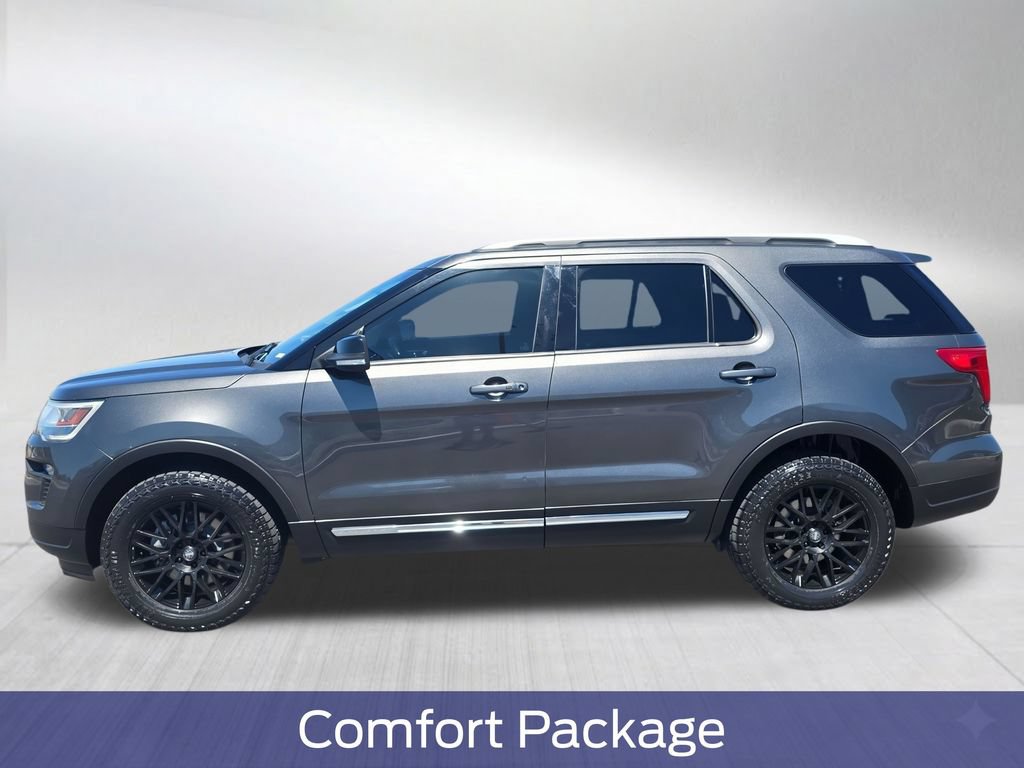 Certified 2018 Ford Explorer XLT w/ Equipment Group 202A AWD/4WD image 3