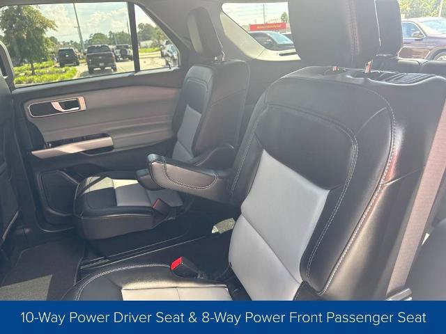 Certified 2024 Ford Explorer XLT w/ Equipment Group 202A RWD image 13