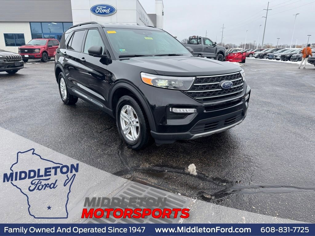 Certified 2023 Ford Explorer XLT w/ Equipment Group 202A image 10