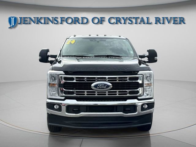 Certified 2024 Ford F350 XLT AWD/4WD image 5