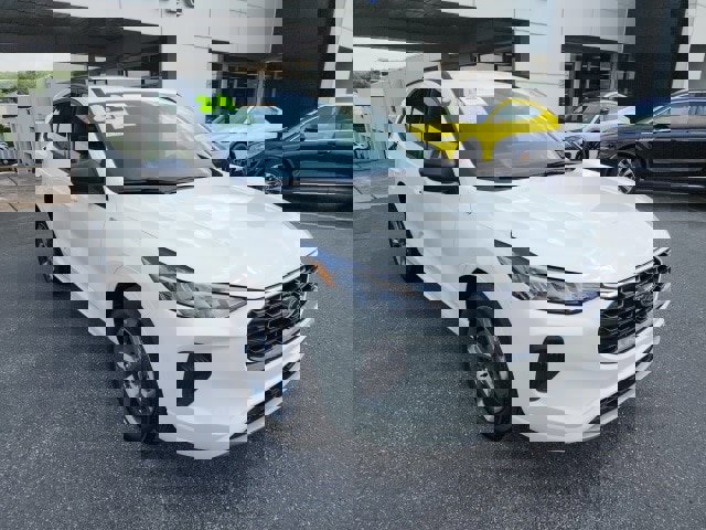 Certified 2024 Ford Escape ST-Line w/ Tech Pack #1 image 7