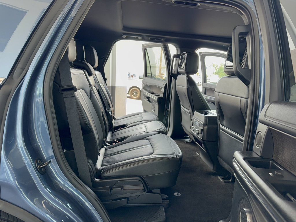 Certified 2019 Ford Expedition Limited w/ Equipment Group 302A RWD image 15