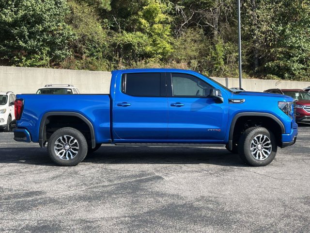 Used 2023 GMC Sierra 1500 AT4 w/ AT4 Premium Package AWD/4WD image 2