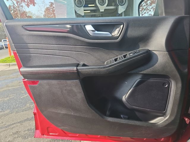 Certified 2024 Ford Escape ST-Line w/ Cold Weather Package image 27