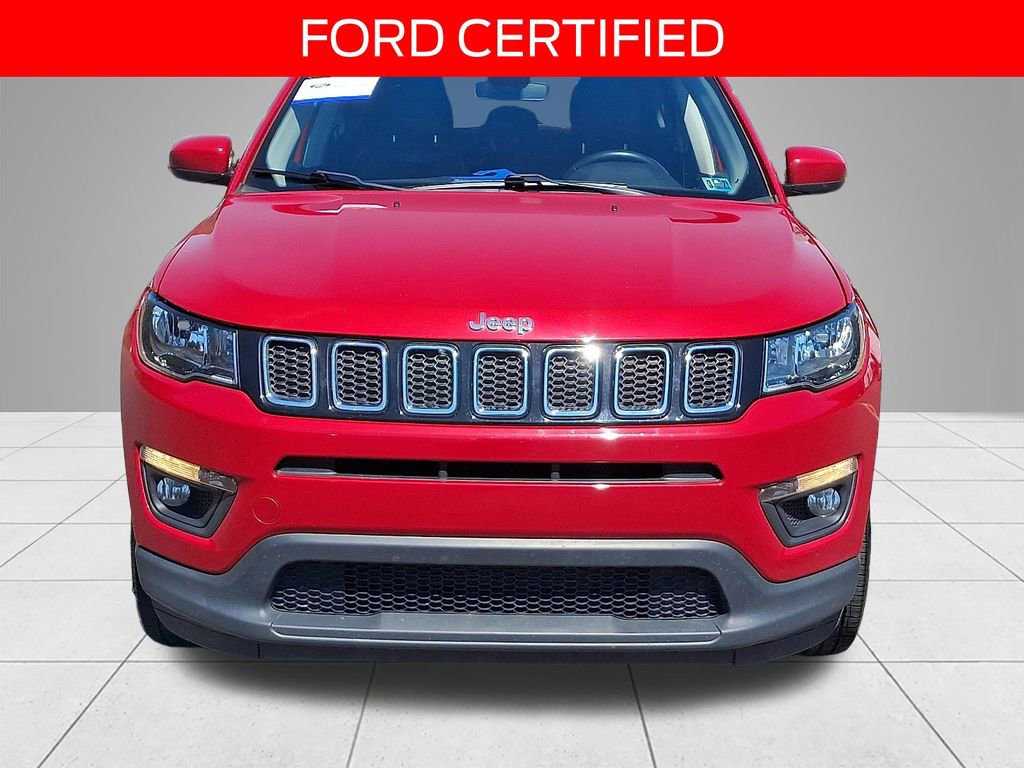 Used 2021 Jeep Compass Latitude w/ Trailer Tow Group AWD/4WD image 2