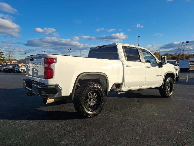 Used 2020 Chevrolet Silverado 2500 LT w/ Z71 Off-Road Package image 4