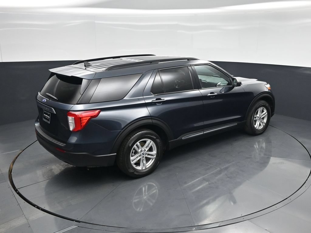 Certified 2023 Ford Explorer XLT RWD image 38