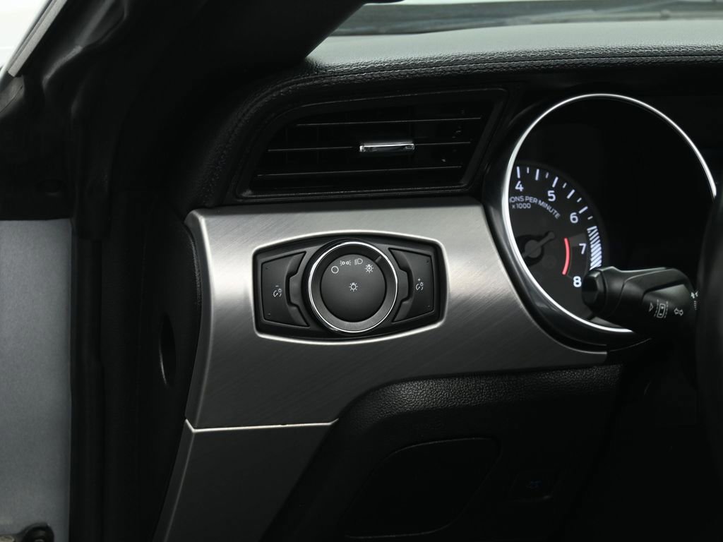 Certified 2022 Ford Mustang Premium image 38