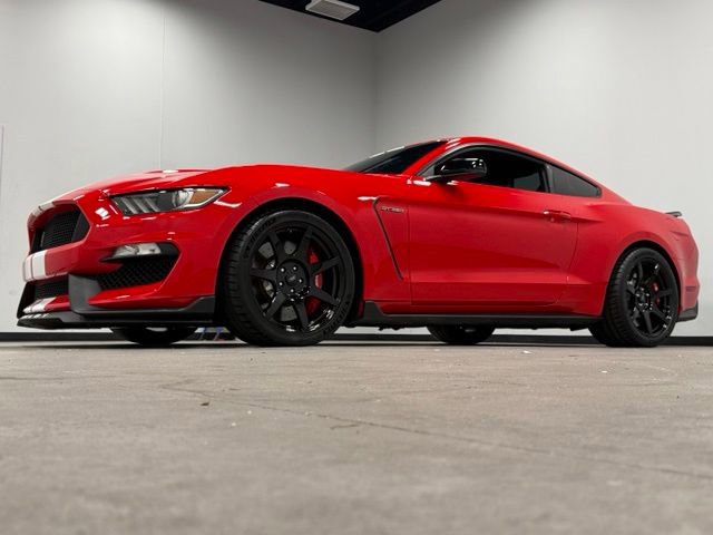 Certified 2017 Ford Mustang Shelby GT350 RWD image 5