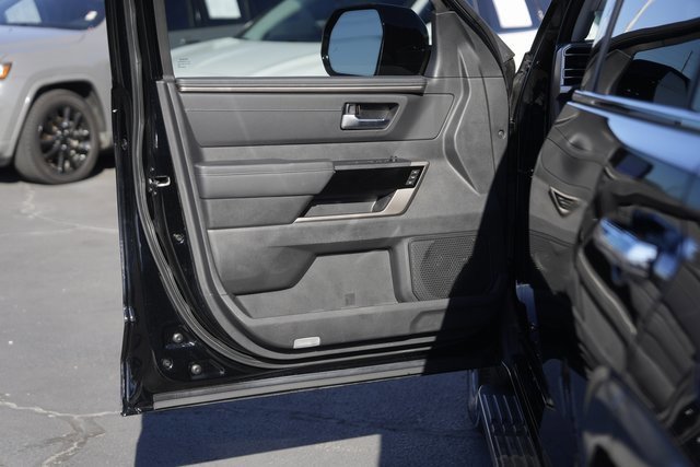 Used 2024 Toyota Sequoia Limited image 32