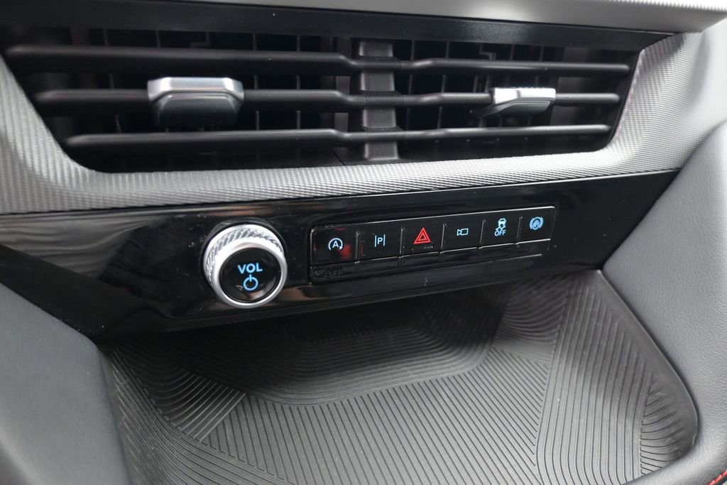 Certified 2025 Ford Explorer ST-Line RWD image 26