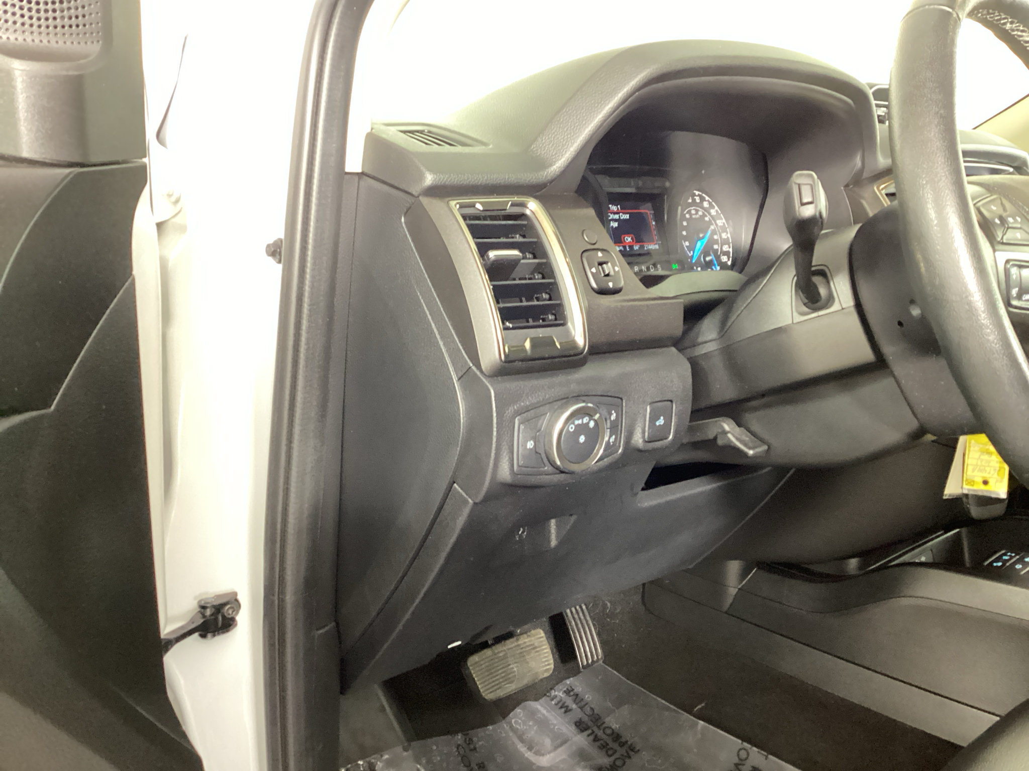 Certified 2021 Ford Ranger XLT w/ Tremor Off-Road Package AWD/4WD image 17